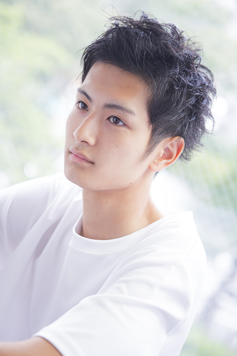 Men’sカット+パーマ+眉カット(S・B、炭酸ケア込)のイメージ