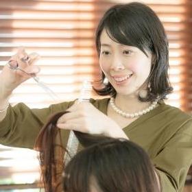 カット+ヘアマニュキュア(S・B込)のイメージ