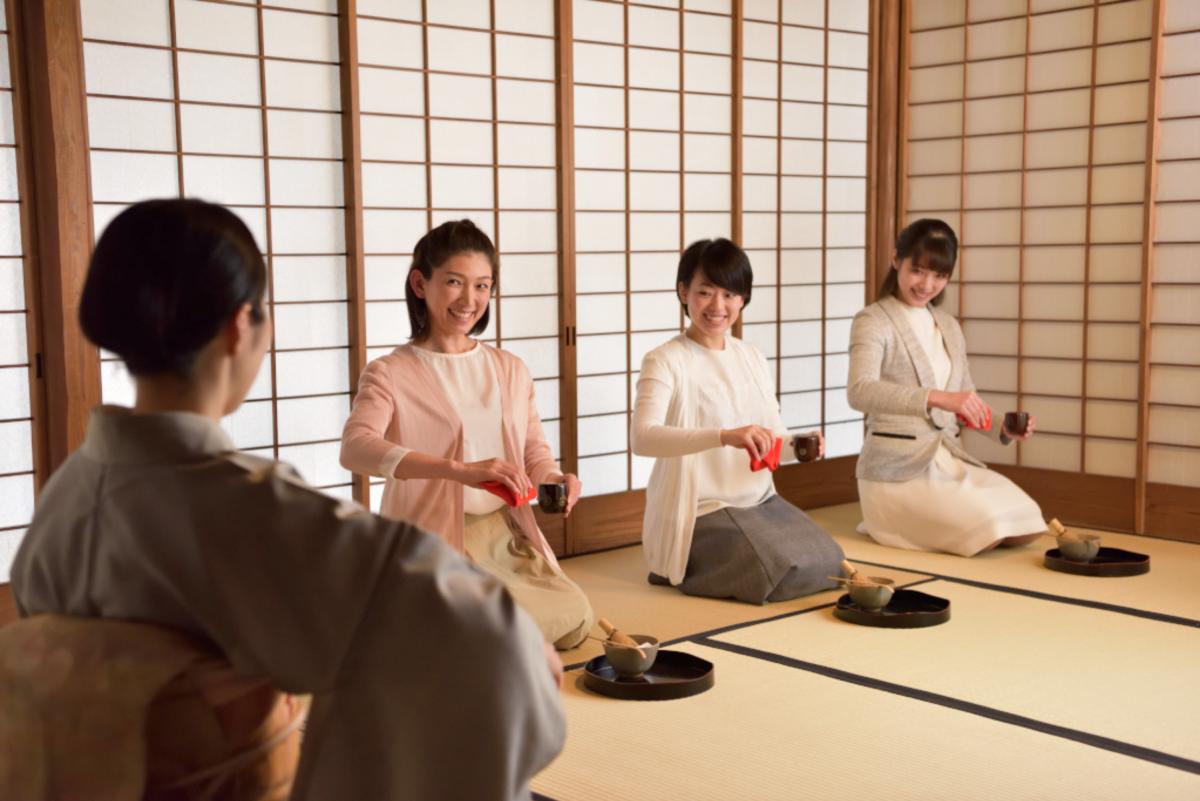 初心者のための茶道教室 主催 裏千家 今日庵イメージ1