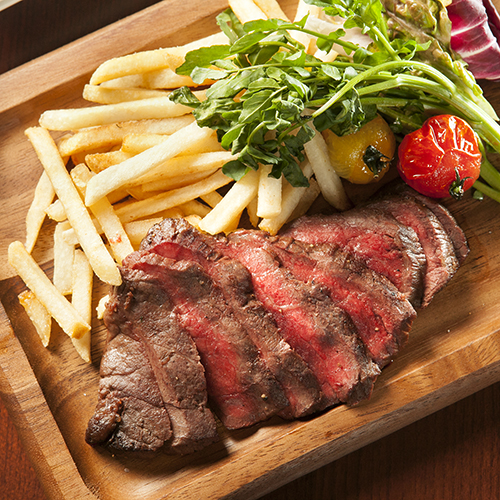 ラクレットだけでなく、お肉も自慢のイメージ